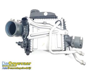 Usagé Intercooler Mercedes A-Klasse AMG (177.0) 2.0 A-35 AMG Turbo 16V 4Matic Prix € 199,99 Règlement à la marge proposé par Autodemontagebedrijf De Ooyevaar