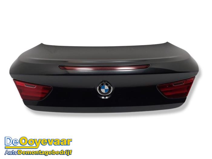 Używane Tylna klapa BMW 6 serie (F13) 650i xDrive V8 32V Cena € 399,99 Procedura marży oferowane przez Autodemontagebedrijf De Ooyevaar