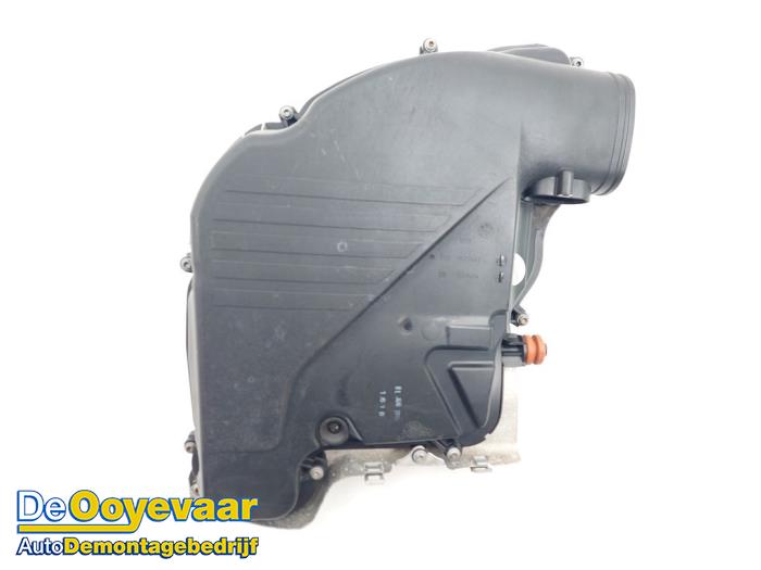 Gebrauchte Luftfiltergehäuse BMW 5 serie Gran Turismo (F07) 550i xDrive V8 32V TwinPower Turbo Preis € 39,99 Margenregelung angeboten von Autodemontagebedrijf De Ooyevaar