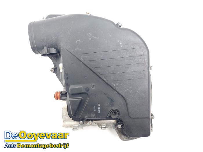 Begagnade Luftfilterhus BMW 5 serie Gran Turismo (F07) 550i xDrive V8 32V TwinPower Turbo Pris € 39,99 Marginaltabell erbjuds av Autodemontagebedrijf De Ooyevaar