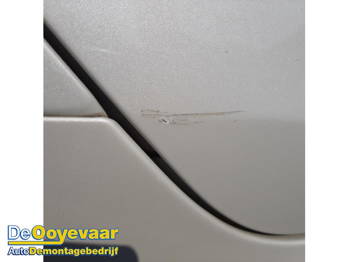 Rear door 4-door, right from a Volvo V40 (MV) 2.0 D2 16V 2015