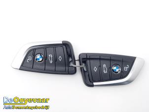Usagé Clé BMW 1 serie (F40) 118i 1.5 TwinPower 12V Prix € 29,99 Règlement à la marge proposé par Autodemontagebedrijf De Ooyevaar