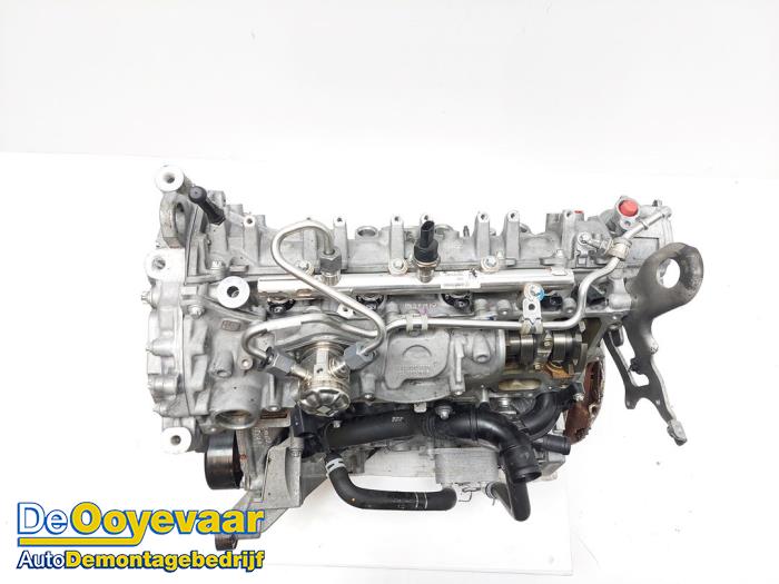 Motor de un Mercedes-Benz B (W247) 1.3 B-160 Turbo 16V 2020