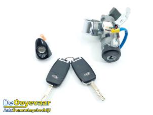 Used Ignition lock + key Kia Picanto (JA) 1.0 12V Price € 29,99 Margin scheme offered by Autodemontagebedrijf De Ooyevaar