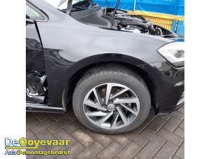 Used Front wing, right Volkswagen Golf VII (AUA) 1.0 TSI 12V Price € 89,99 Margin scheme offered by Autodemontagebedrijf De Ooyevaar