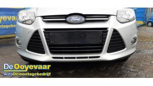 Gebrauchte Stoßstange vorne Ford Focus 3 Wagon 1.6 SCTi 16V Preis € 349,99 Margenregelung angeboten von Autodemontagebedrijf De Ooyevaar