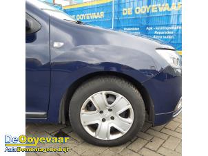 Used Front wing, right Dacia Logan MCV II/Sandero Wagon (7S) 0.9 TCE 12V Price € 119,99 Margin scheme offered by Autodemontagebedrijf De Ooyevaar