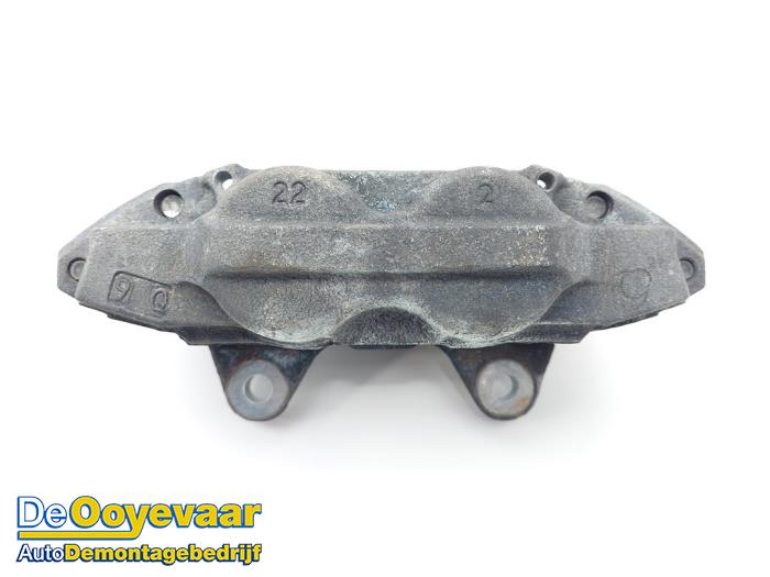 Gebrauchte Bremszange links vorne Toyota Land Cruiser (J15) 2.8 D-4D 16V Preis € 189,99 Margenregelung angeboten von Autodemontagebedrijf De Ooyevaar