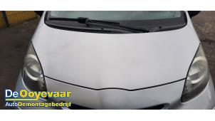 Usagé Capot Toyota Aygo (B10) 1.0 12V VVT-i Prix € 59,99 Règlement à la marge proposé par Autodemontagebedrijf De Ooyevaar