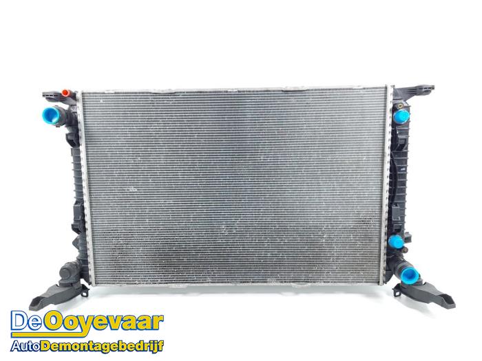 Usagé Radiateur Porsche Macan (95B) 3.6 V6 24V Turbo Prix € 375,00 Règlement à la marge proposé par Autodemontagebedrijf De Ooyevaar