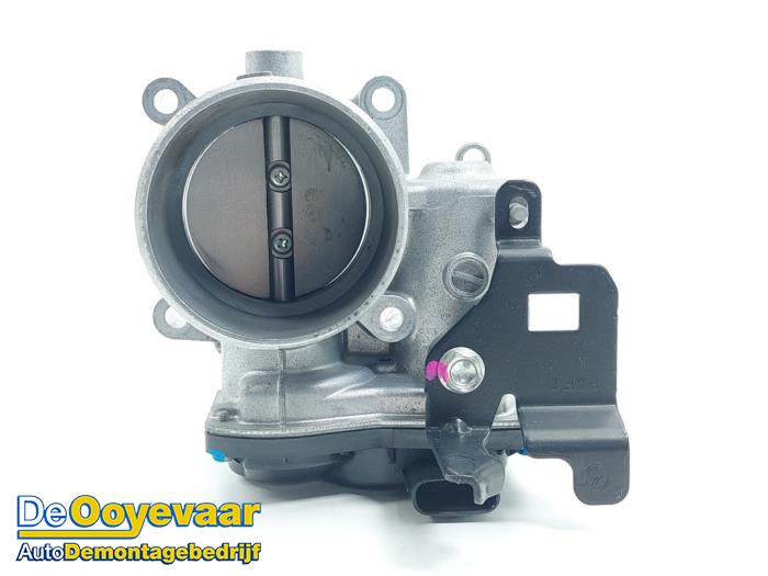 Usagé Boitier papillon Mazda CX-30 (DM) 2.0 e-SkyActiv-G 150 16V Prix € 89,99 Règlement à la marge proposé par Autodemontagebedrijf De Ooyevaar