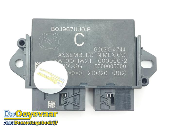 Begagnade PDC-modul Mazda CX-30 (DM) 2.0 e-SkyActiv-G 150 16V Pris € 79,99 Marginaltabell erbjuds av Autodemontagebedrijf De Ooyevaar