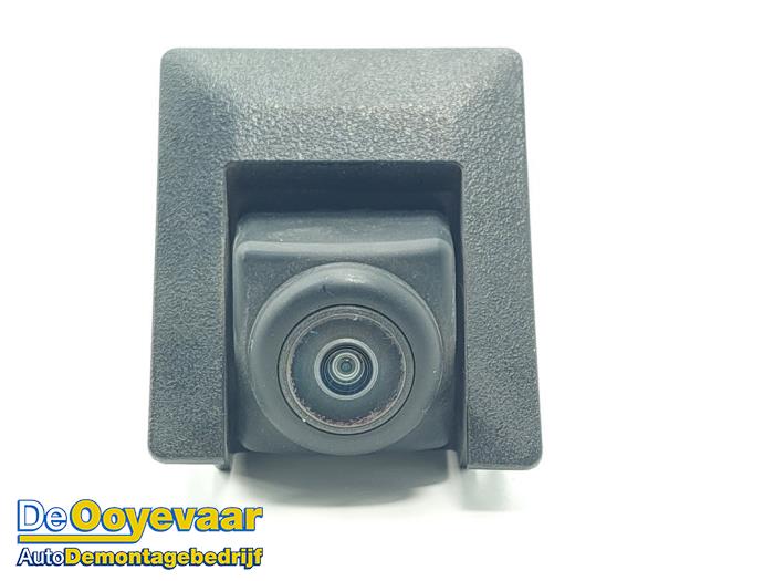 Begagnade Backkamera Mazda CX-30 (DM) 2.0 e-SkyActiv-G 150 16V Pris € 149,99 Marginaltabell erbjuds av Autodemontagebedrijf De Ooyevaar