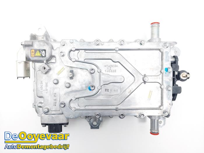 Używane DC/CD konwertor Mazda CX-60 (KH) 2.5 e-SkyActiv PHEV Cena € 749,99 Procedura marży oferowane przez Autodemontagebedrijf De Ooyevaar