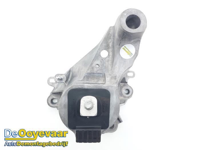 Used Engine mount Mazda CX-60 (KH) 2.5 e-SkyActiv PHEV Price € 39,99 Margin scheme offered by Autodemontagebedrijf De Ooyevaar