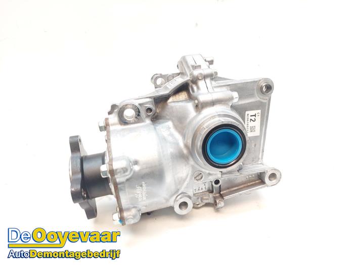 Begagnade Främre differential Mazda CX-60 (KH) 2.5 e-SkyActiv PHEV Pris € 1.149,99 Marginaltabell erbjuds av Autodemontagebedrijf De Ooyevaar