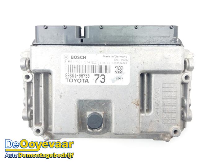 Used Engine management computer Toyota Aygo (B40) 1.0 12V VVT-i Price € 89,99 Margin scheme offered by Autodemontagebedrijf De Ooyevaar
