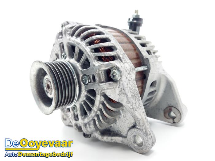 Usagé Dynamo Mazda 6 (GJ/GH/GL) 2.0 SkyActiv-G 165 16V Prix € 39,99 Règlement à la marge proposé par Autodemontagebedrijf De Ooyevaar
