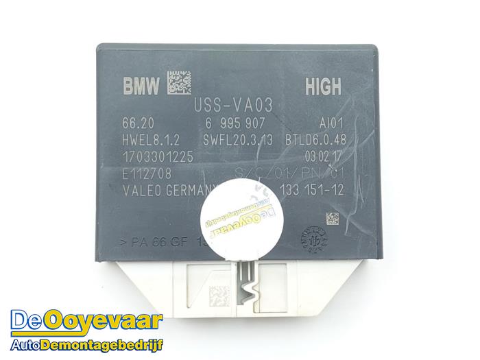 Usagé Module PDC BMW 5 serie (G30) M550i xDrive 4.4 V8 32V TwinPower Turbo Prix € 39,99 Règlement à la marge proposé par Autodemontagebedrijf De Ooyevaar