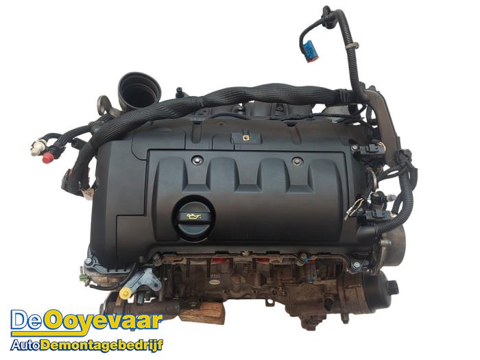 Engine from a Peugeot 207 SW (WE/WU) 1.4 16V Vti 2007