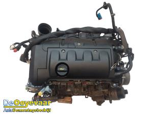 Engine from a Peugeot 207 SW (WE/WU) 1.4 16V Vti 2007