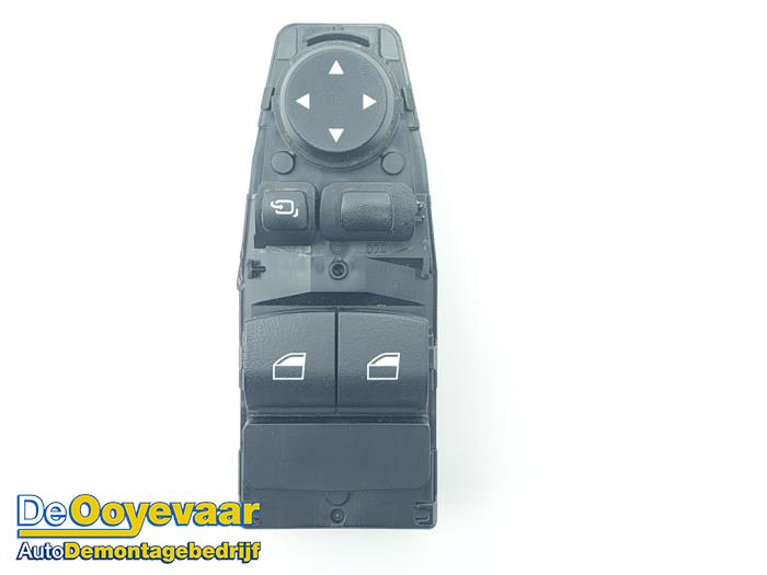 Usados Interruptor de ventanilla eléctrica BMW i3 (I01) i3 94Ah Precio € 49,99 Norma de margen ofrecido por Autodemontagebedrijf De Ooyevaar