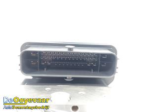 ABS Pumpe van een Mercedes-Benz CLA Shooting Brake (118.6) 1.3 CLA-180 Turbo 16V 2023