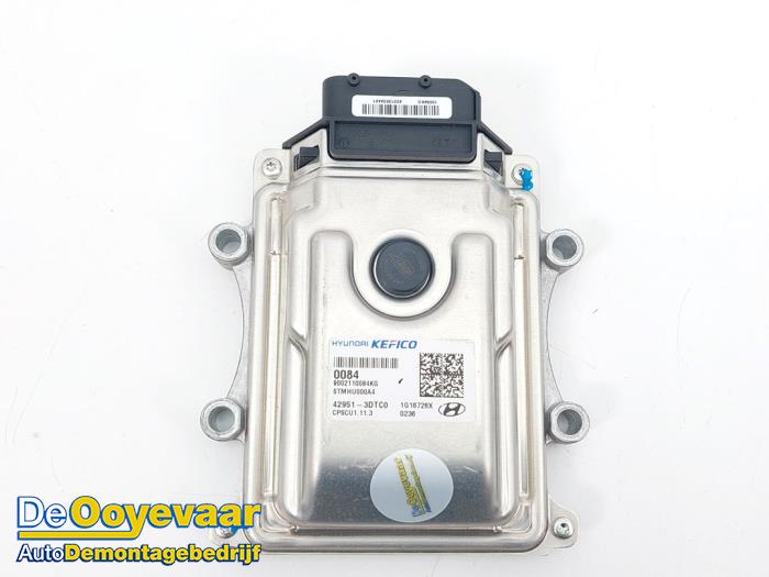 Used Automatic gearbox computer Hyundai Santa Fe IV 1.6 T-GDI HEV Price € 199,99 Margin scheme offered by Autodemontagebedrijf De Ooyevaar
