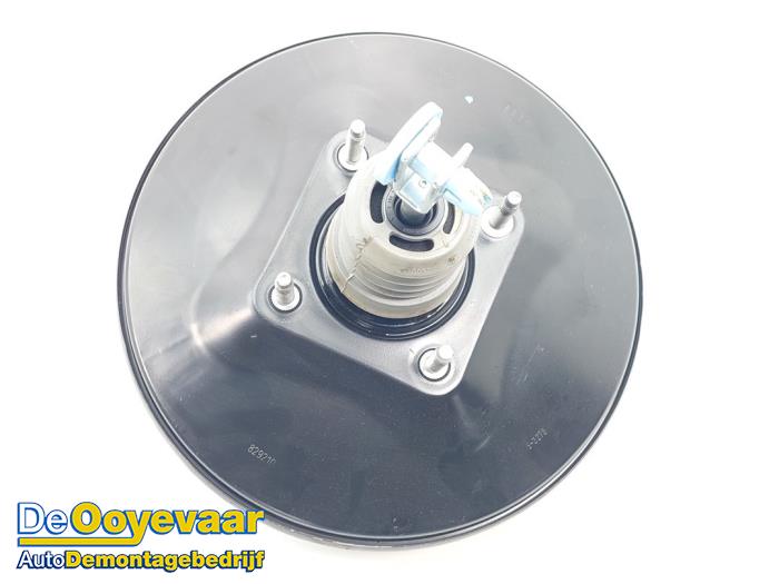 Usagé Servo frein Ford Fiesta 7 1.0 EcoBoost 12V 100 Prix € 25,00 Règlement à la marge proposé par Autodemontagebedrijf De Ooyevaar
