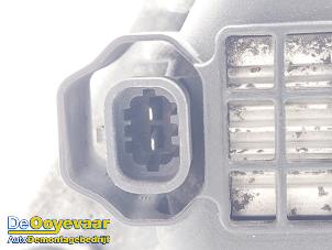 Dynamo d'un Opel Astra J Sports Tourer (PD8/PE8/PF8) 2.0 CDTI 16V 165 2013