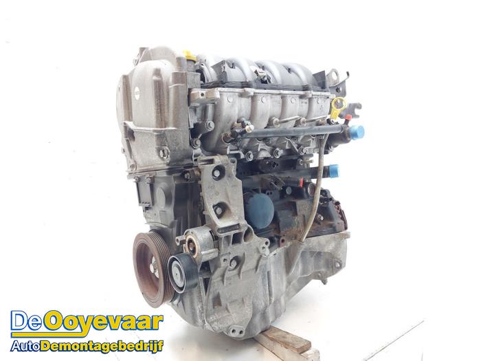 Gebrauchte Motor Dacia Duster (HS) 1.6 16V Preis € 1.799,99 Margenregelung angeboten von Autodemontagebedrijf De Ooyevaar