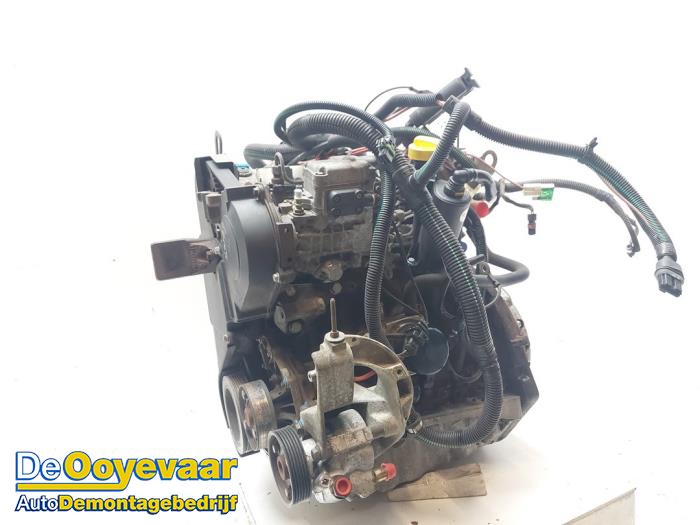 Used Engine Opel Movano (4A1; 4A2; 4B2; 4B3; 4C2; 4C3) 1.9 DTI Price € 1.999,99 Margin scheme offered by Autodemontagebedrijf De Ooyevaar