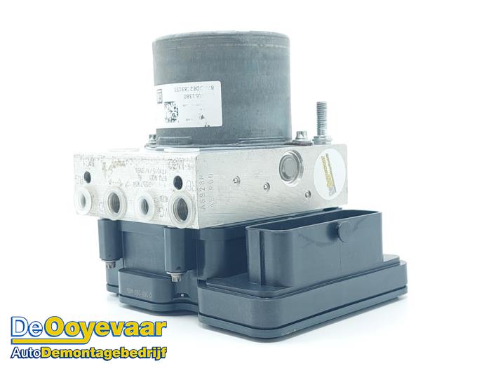 Usagé Bloc ABS Citroen C3 (SX/SW) 1.2 Vti 12V PureTech Prix € 69,99 Règlement à la marge proposé par Autodemontagebedrijf De Ooyevaar