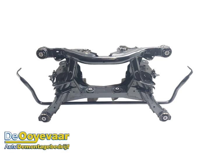 Usados Subchasis Landrover Range Rover Evoque (LVJ/LVS) 2.0 16V Precio € 299,99 Norma de margen ofrecido por Autodemontagebedrijf De Ooyevaar