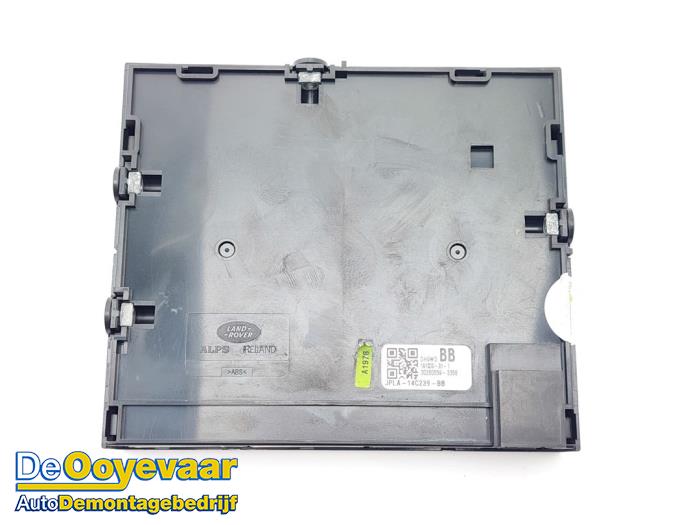 Used Body control computer Landrover Range Rover Evoque (LVJ/LVS) 2.0 16V Price € 99,99 Margin scheme offered by Autodemontagebedrijf De Ooyevaar