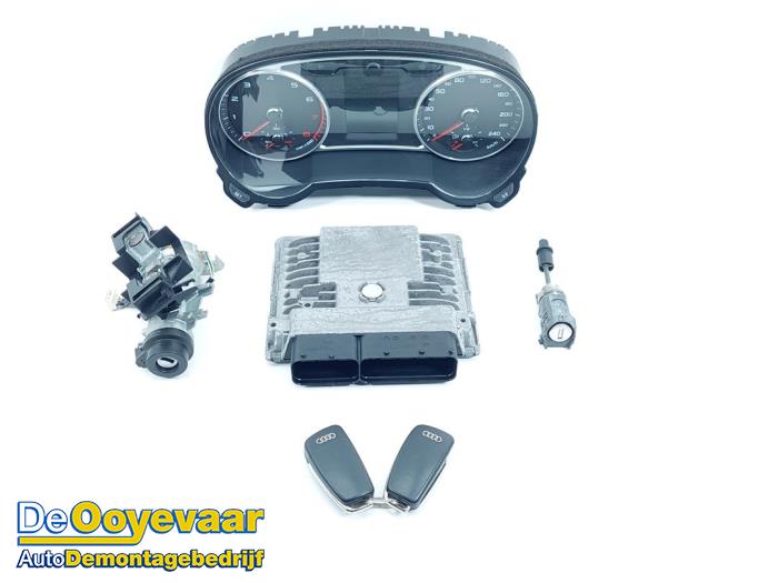 Used Ignition lock + computer Audi A1 (8X1/8XK) 1.2 TFSI Price € 169,99 Margin scheme offered by Autodemontagebedrijf De Ooyevaar