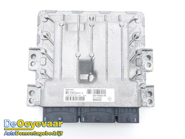 Used Engine management computer Dacia Lodgy (JS/SD0J) 1.2 TCE 16V Price € 149,99 Margin scheme offered by Autodemontagebedrijf De Ooyevaar