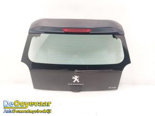 Usagé Hayon Peugeot 108 1.0 12V Prix € 199,99 Règlement à la marge proposé par Autodemontagebedrijf De Ooyevaar