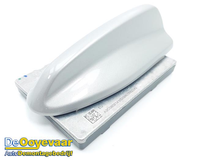 Używane Antena Volvo XC40 (XZ) Single Motor Extended Range 82 kWh Cena € 79,99 Procedura marży oferowane przez Autodemontagebedrijf De Ooyevaar