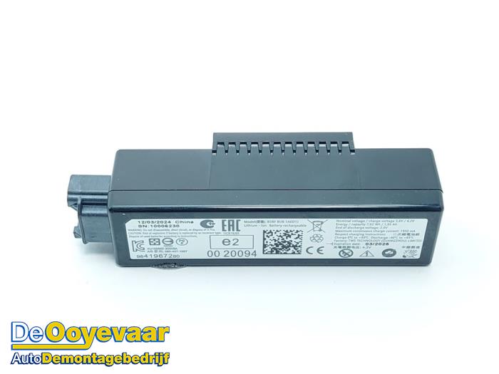Begagnade Extrabatteri Citroen C4 X (BD/BE/BF) ë-C4 X 54 kWh Pris € 15,00 Marginaltabell erbjuds av Autodemontagebedrijf De Ooyevaar