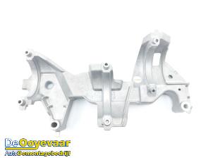 Gebrauchte Motorlager Volvo XC40 (XZ) Single Motor Extended Range 82 kWh Preis € 69,99 Margenregelung angeboten von Autodemontagebedrijf De Ooyevaar