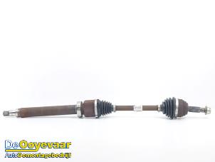 Usagé Arbre de transmission avant droit Ford Fiesta 6 (JA8) 1.0 EcoBoost 12V 125 Prix € 39,99 Règlement à la marge proposé par Autodemontagebedrijf De Ooyevaar