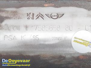 Katalysator van een Citroën C3 Picasso (SH) 1.4 16V VTI 95 2013