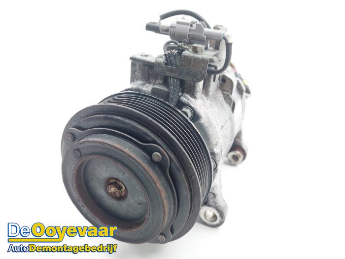 Usagé Pompe clim BMW 3 serie (F30) 320i 2.0 16V Prix € 89,99 Règlement à la marge proposé par Autodemontagebedrijf De Ooyevaar
