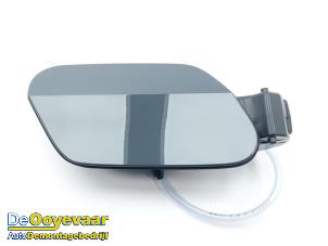 Used Tank cap cover Volkswagen Golf VIII Variant (GC5) 1.5 eTSI 16V Price € 49,99 Margin scheme offered by Autodemontagebedrijf De Ooyevaar