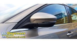 Used Wing mirror, left Ford Focus 4 Wagon 1.0 Ti-VCT EcoBoost 12V 100 Price € 159,99 Margin scheme offered by Autodemontagebedrijf De Ooyevaar