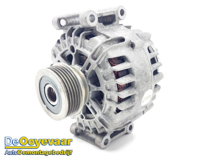 Begagnade Dynamo Audi RS Q3 (F3B) 2.5 TFSI 20V Quattro Pris € 279,99 Marginaltabell erbjuds av Autodemontagebedrijf De Ooyevaar