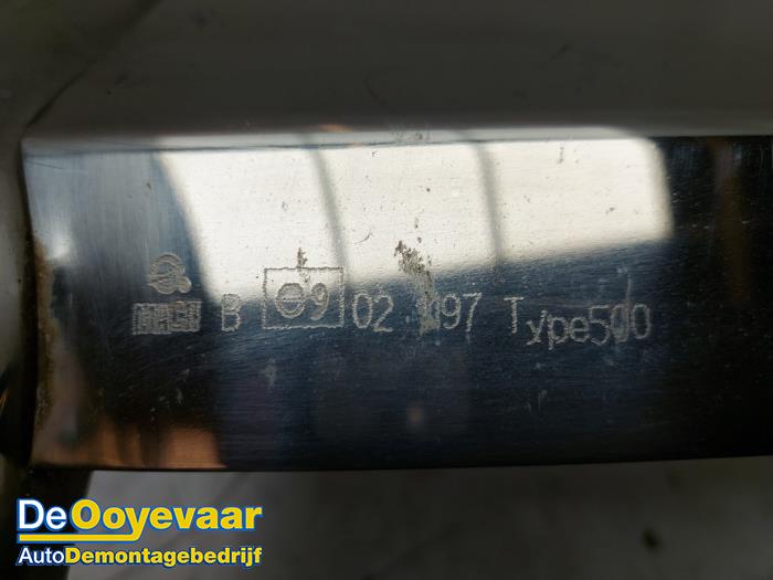 Frontbåge från en Dacia Duster (HS) 1.6 16V 4x4 2011
