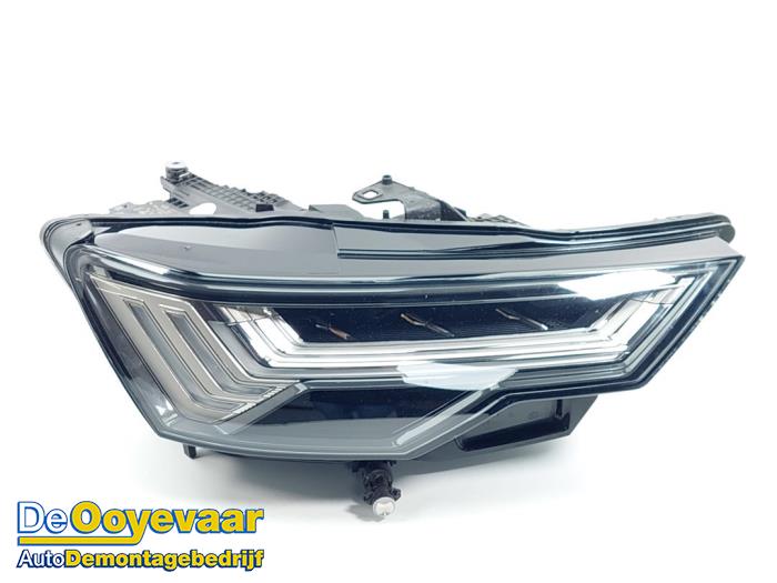 Używane Reflektor prawy Audi A6 Avant (C8) 3.0 V6 24V 50 TDI Mild Hybrid Quattro Cena € 1.999,99 Procedura marży oferowane przez Autodemontagebedrijf De Ooyevaar