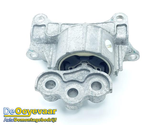 Used Engine mount MG ZS EV Price € 25,00 Margin scheme offered by Autodemontagebedrijf De Ooyevaar
